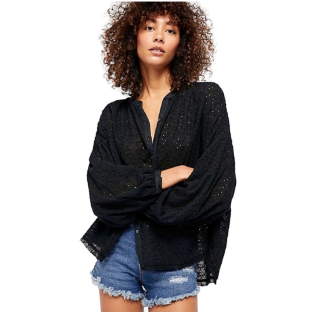 🆕Free People Maddison Eyelet Blouse size XS - Picture 3 of 10